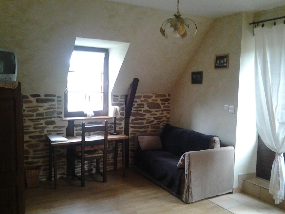 Le Martinou Bed and Breakfast Le Cayrol Exteriör bild